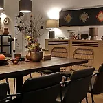 Gora - For 22 Guests, пампорово, Rhodope Mountains Holiday home Progled