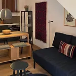 Gora - For 22 Guests, пампорово, Rhodope Mountains Holiday home *