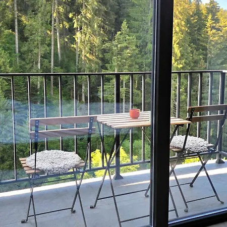 Gora - For 22 Guests, пампорово, Rhodope Mountains Holiday home