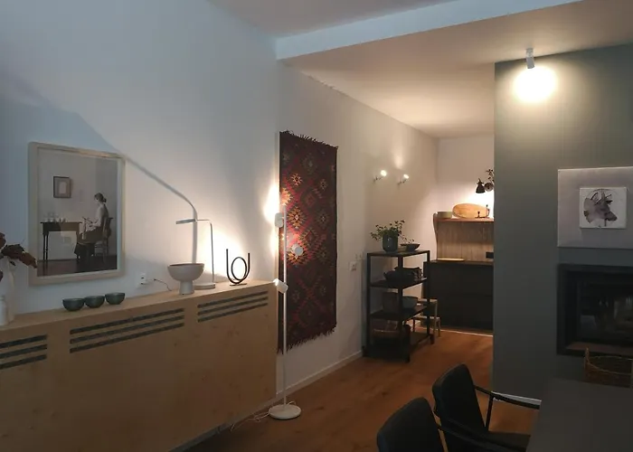 Gora - уютна планинска къща с гледка до зона пампорово *