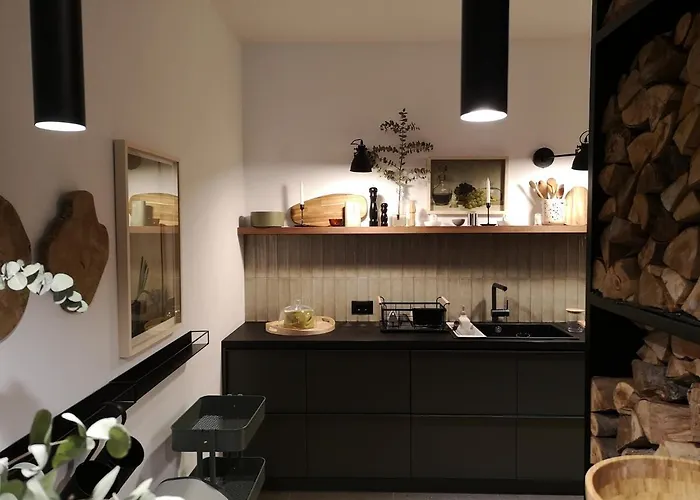 Gora - уютна планинска къща с гледка до зона пампорово * Progled