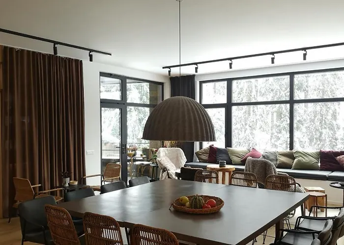 Gora - уютна планинска къща с гледка до зона пампорово * Progled