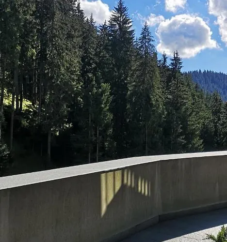 Дом отдыха Gora - уютна планинска къща с гледка до зона пампорово