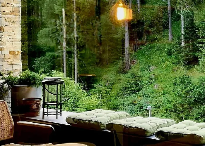 Gora - уютна планинска къща с гледка до зона пампорово