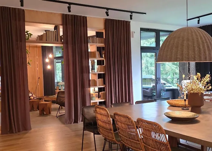 Gora - уютна планинска къща с гледка до зона пампорово * Progled