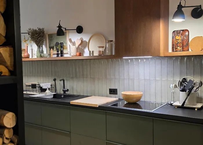 Gora - уютна планинска къща с гледка до зона пампорово